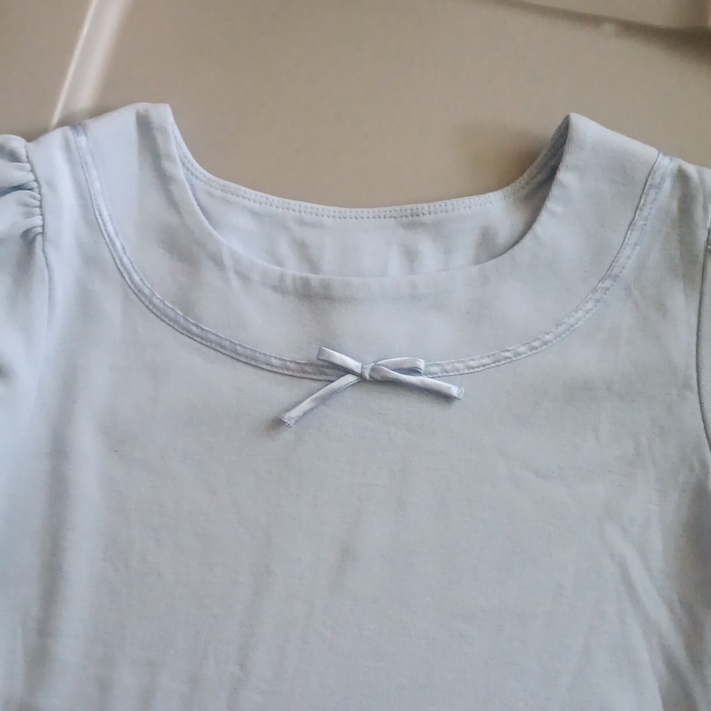 Gymboree light blue top with Paris theme embroidery - Picture 3 of 4